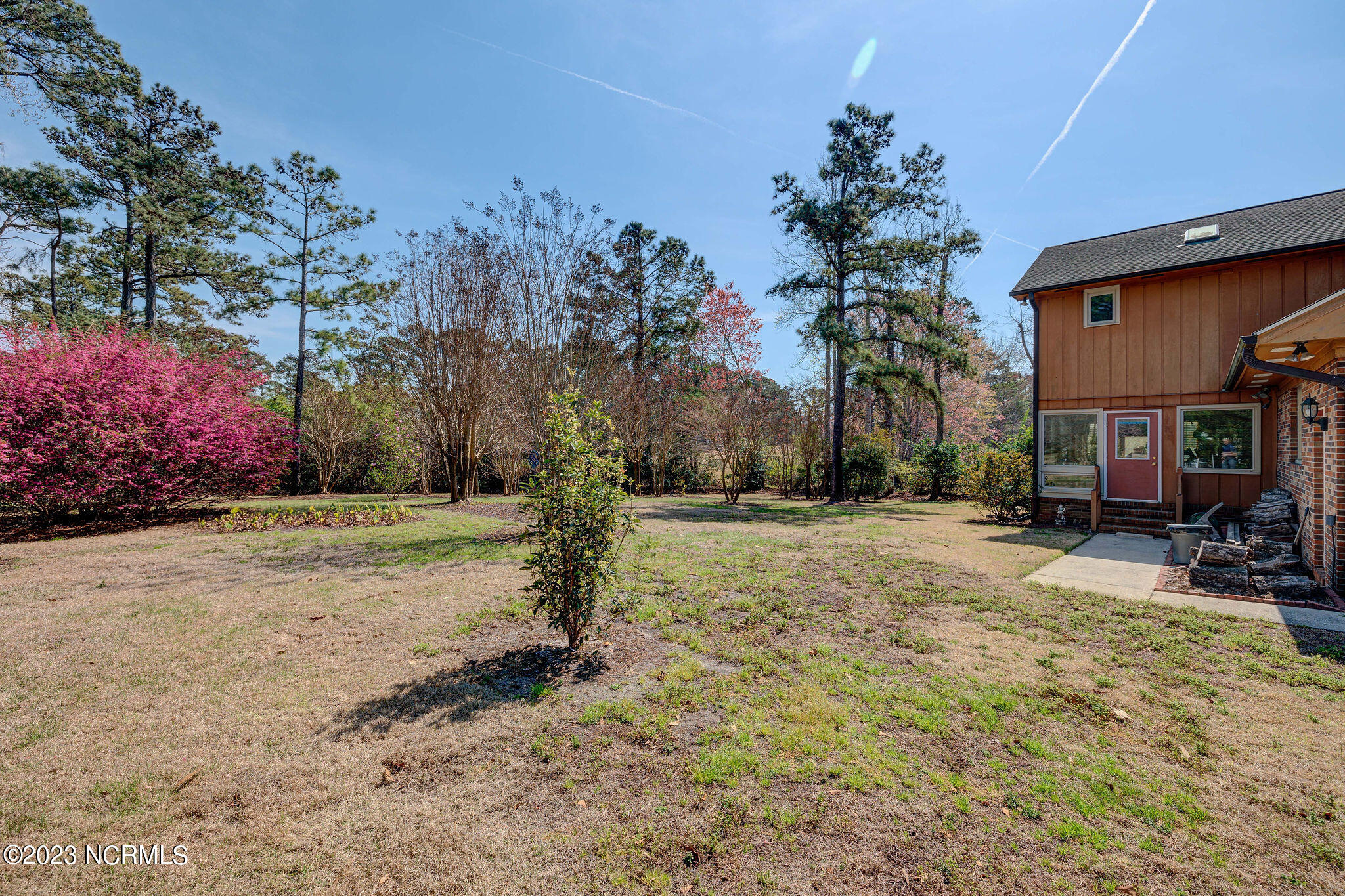 227 Ravenswood Road Hampstead, NC 28443 - Photo 10 of 38 227RavenswoodExteriors-6