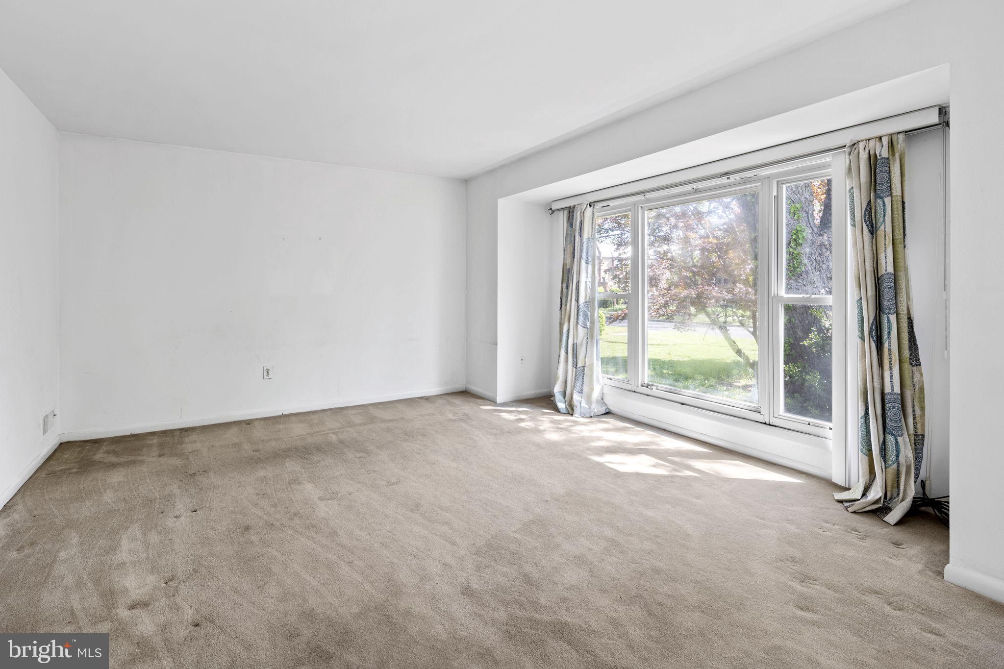 7432 Blair Road Northwest Washington, DC 20012 - Photo 9 of 27 Gallery Image 9