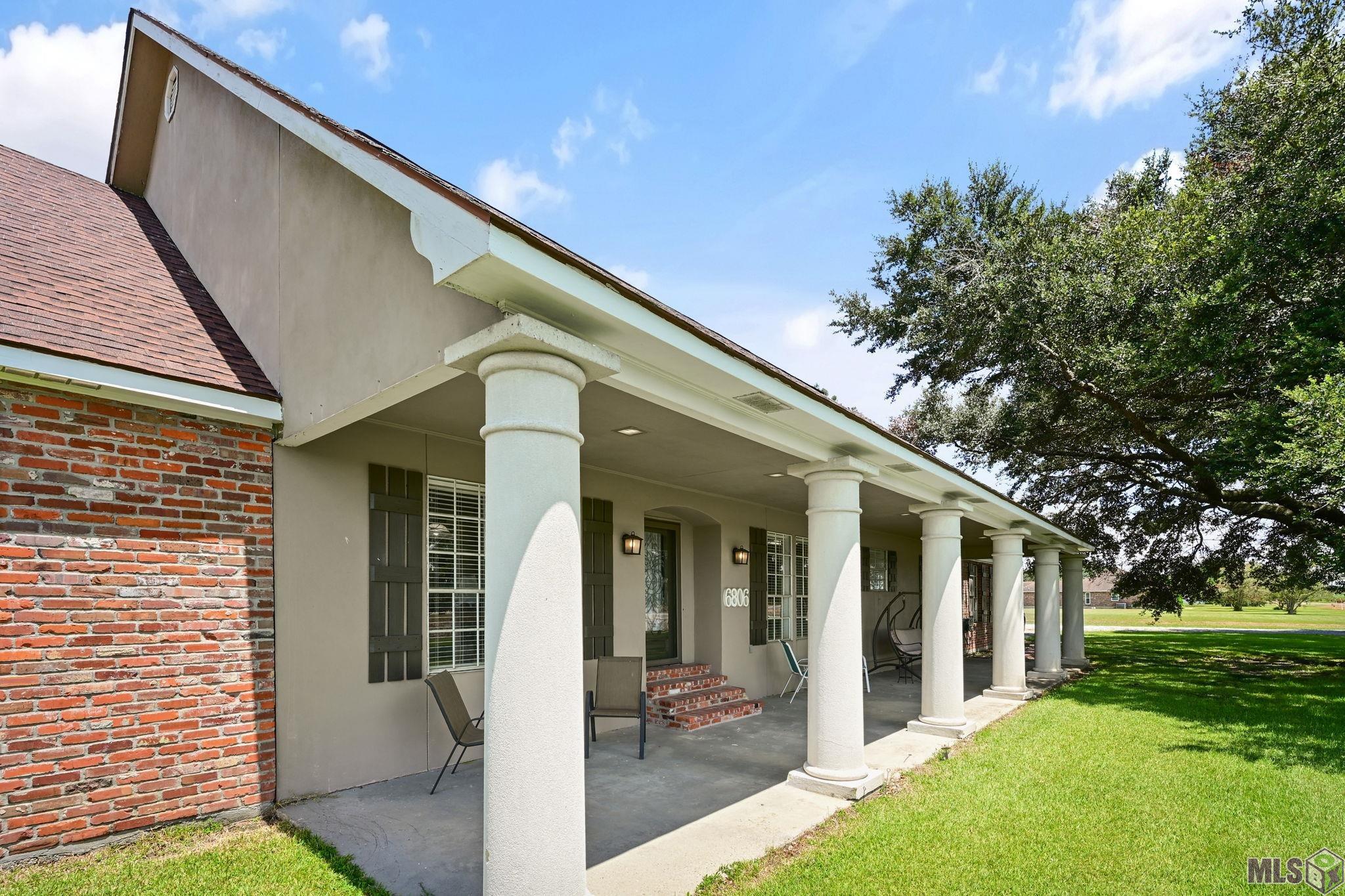 6806 Section Road Port Allen, LA 70767 - Photo 2 of 18 Gallery Image 2