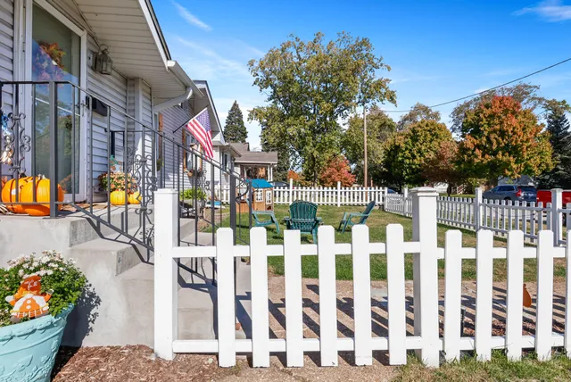 $229,999 | 1944 Warwick Avenue, Whiting, IN 46394