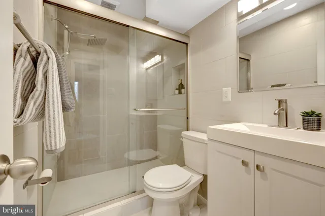 $1,250,000 | 3305 Edenvale Road, Fairfax, VA 22031