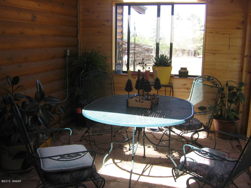 4047 Jasmine Lane Overgaard, AZ 85933 - Photo 6 of 42