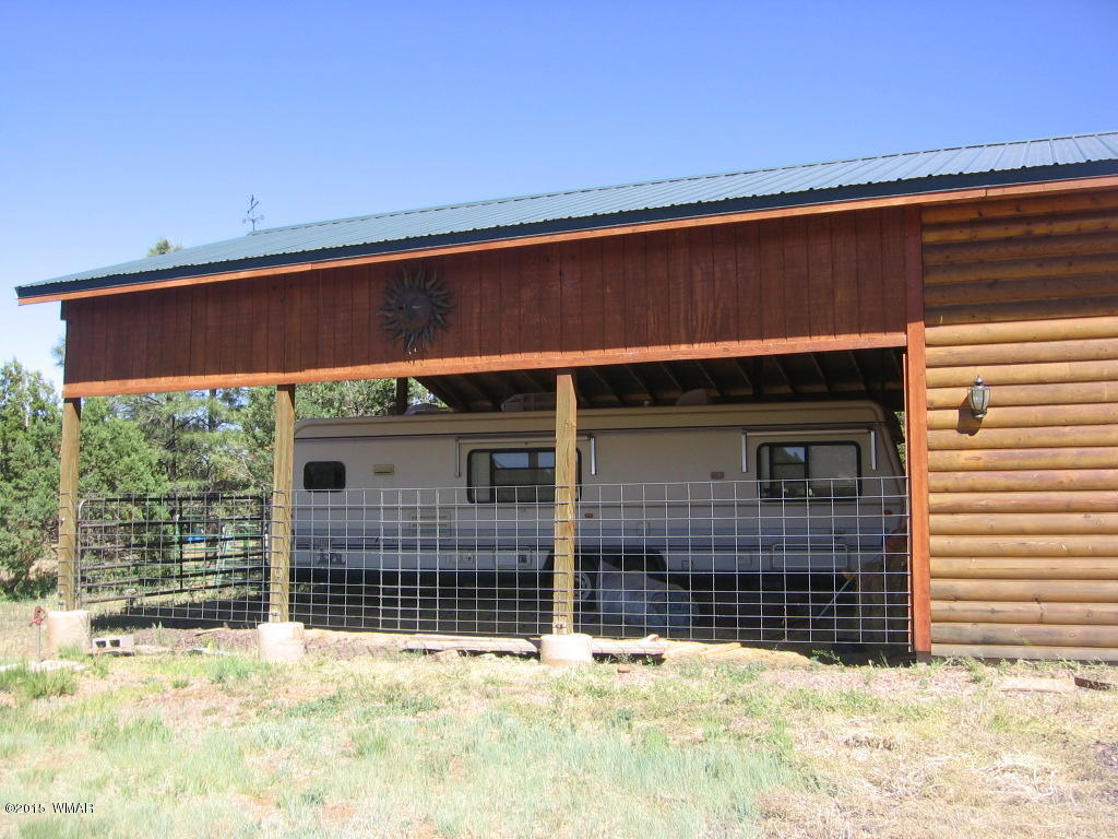 4047 Jasmine Lane Overgaard, AZ 85933 - Photo 8 of 42
