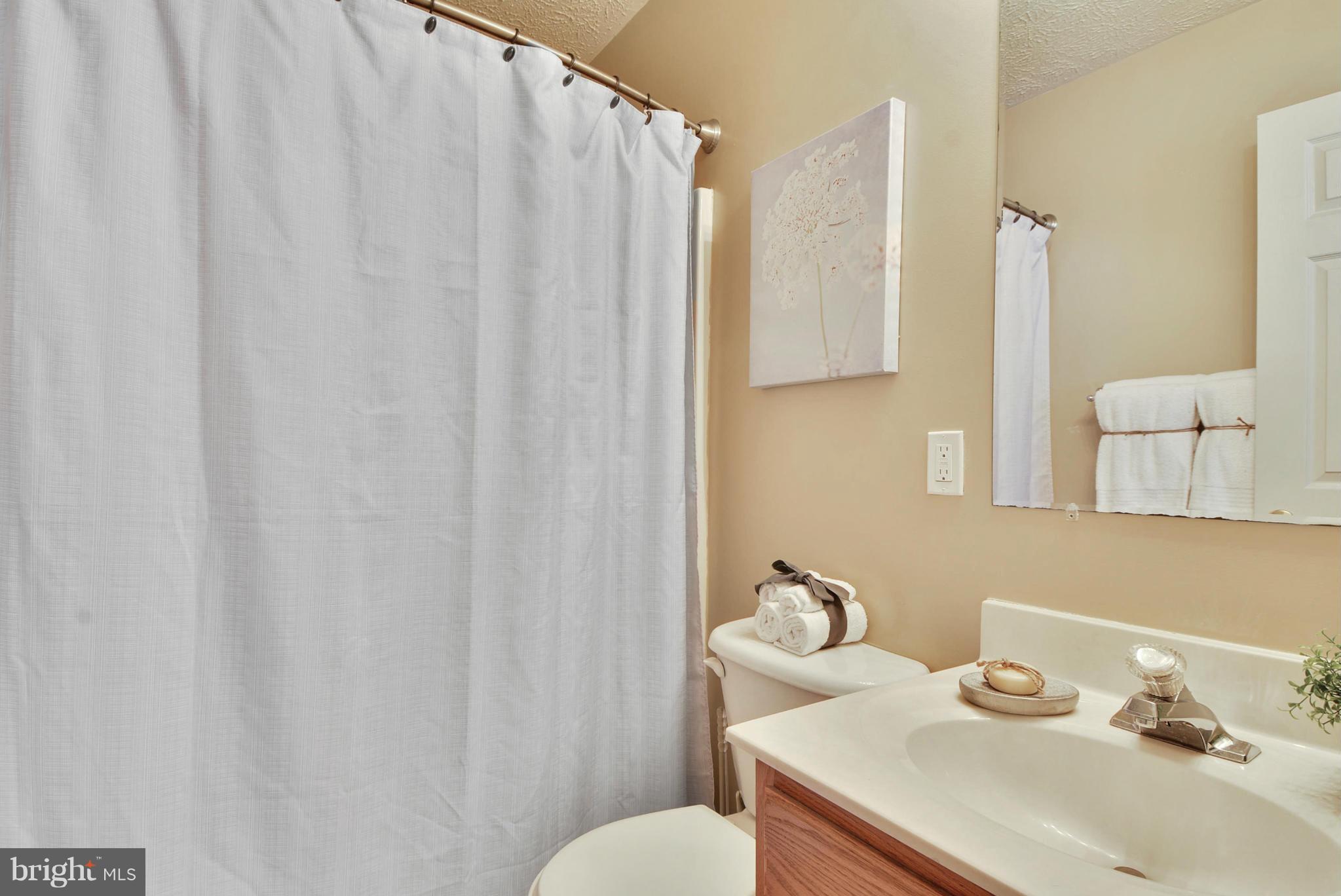 22 Sumac Road Glen Burnie, MD 21060 - Photo 17 of 30 Private Bath (Master)