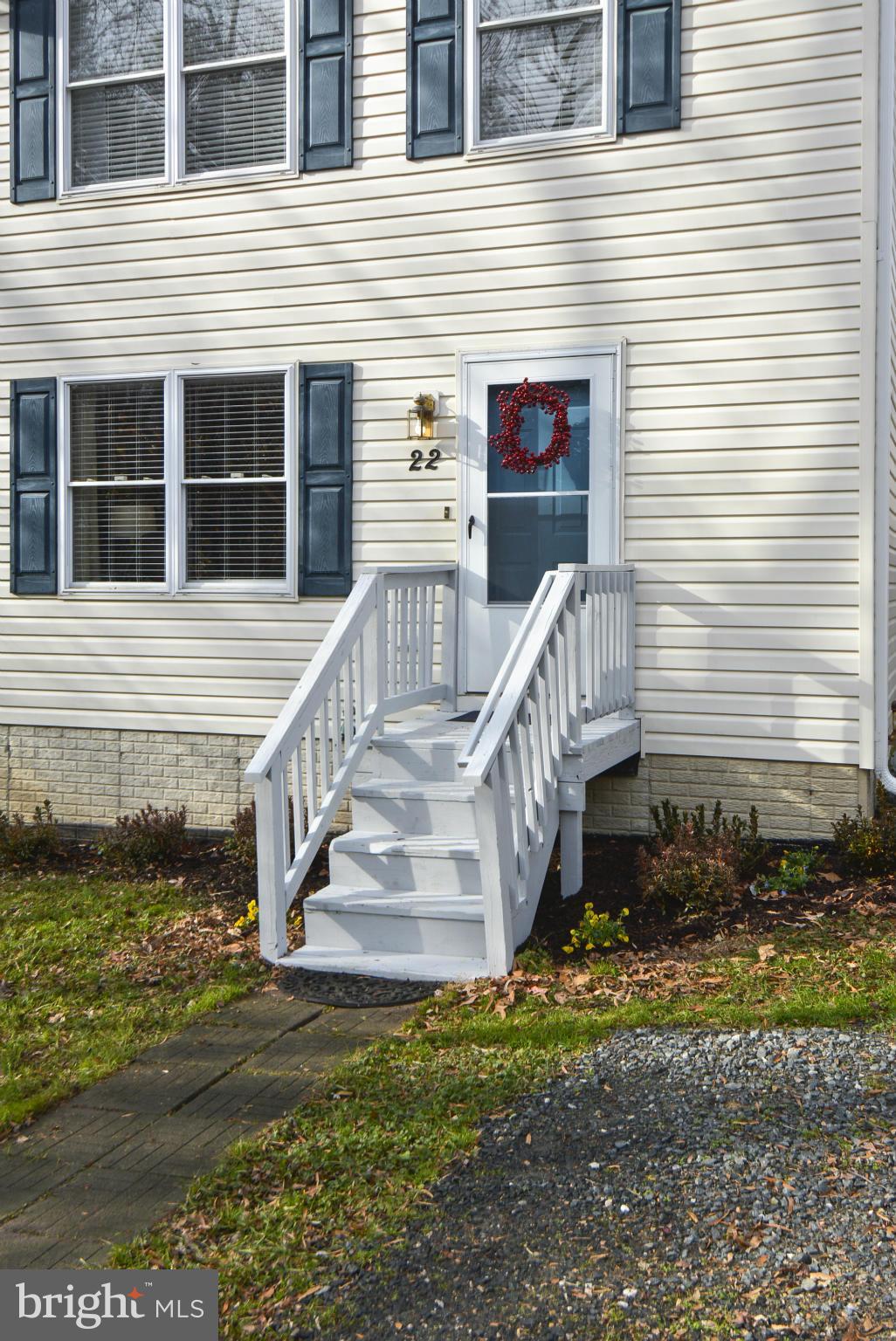 22 Sumac Road Glen Burnie, MD 21060 - Photo 3 of 30 Front Porch is Waiting for YOU!