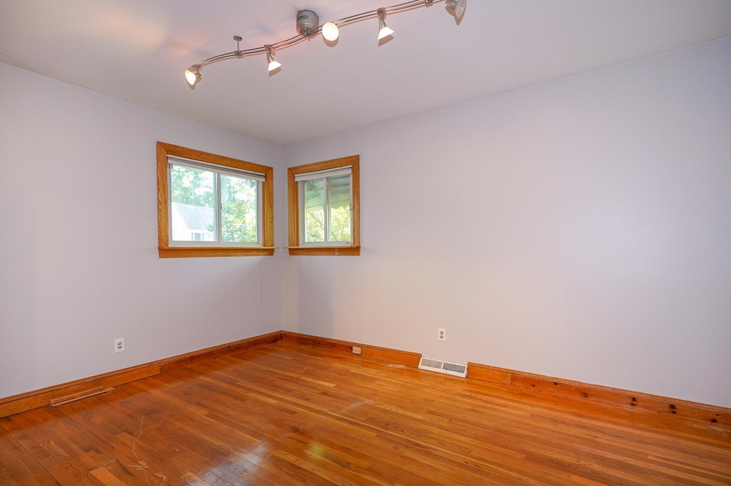 1 Mooney Road Burlington, MA 01803 - Photo 11 of 24 Gallery Image 11