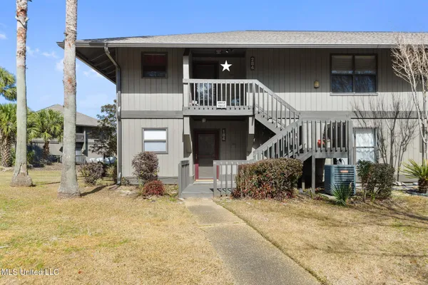 $162,000 | 284 Lanai, Unit Z, Diamondhead, MS 39525
