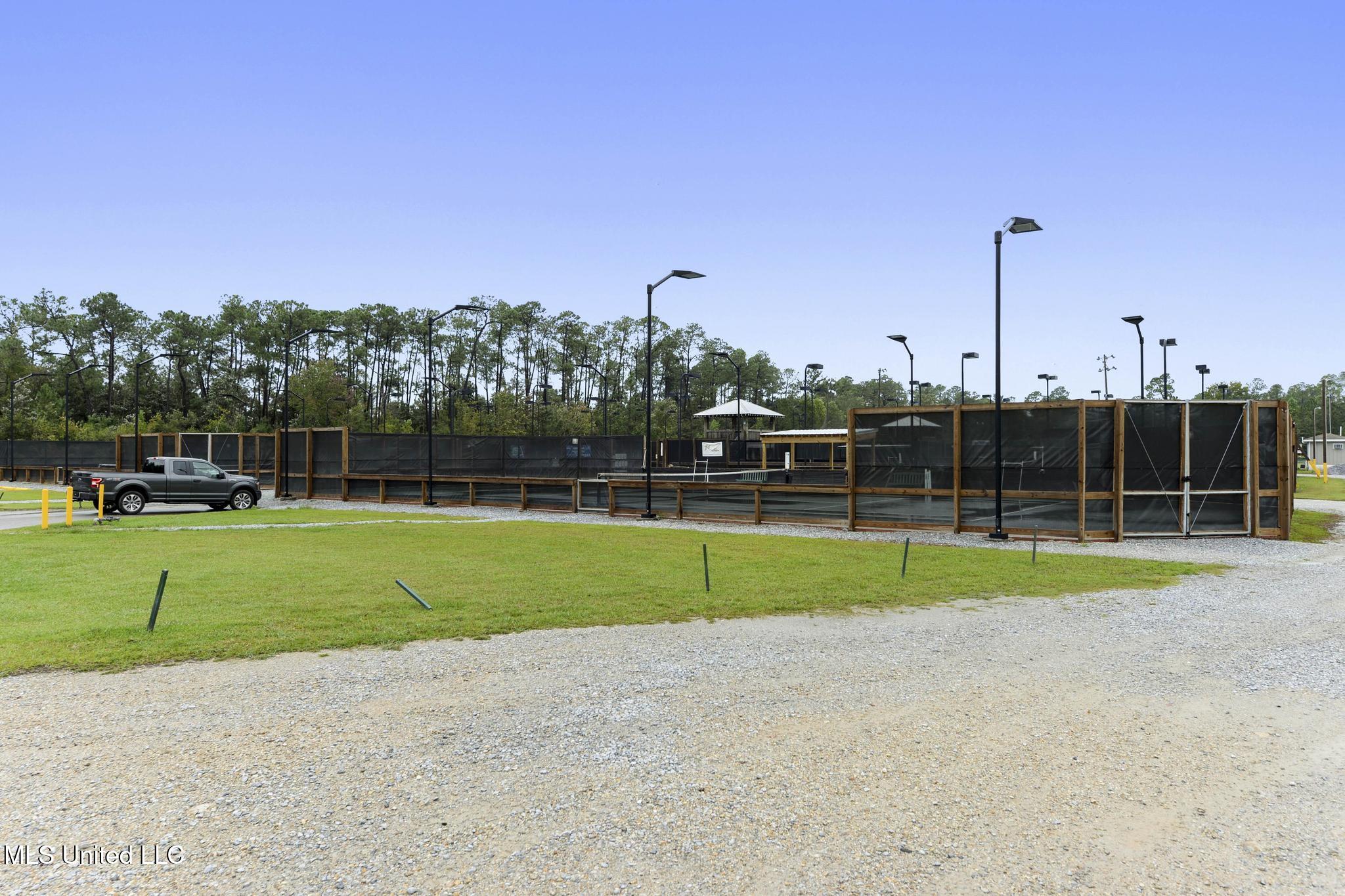284 Lanai, Unit Z Diamondhead, MS 39525 - Photo 24 of 26 East Rec Tennis Courts