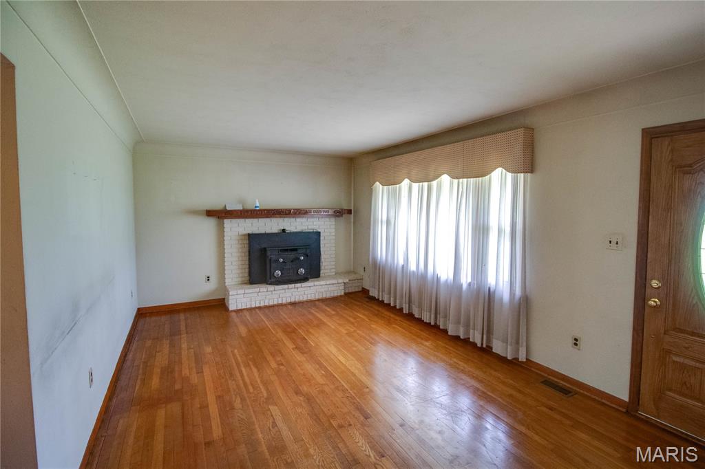 6155 Raymond Road Bunker Hill, IL 62014 - Photo 24 of 64