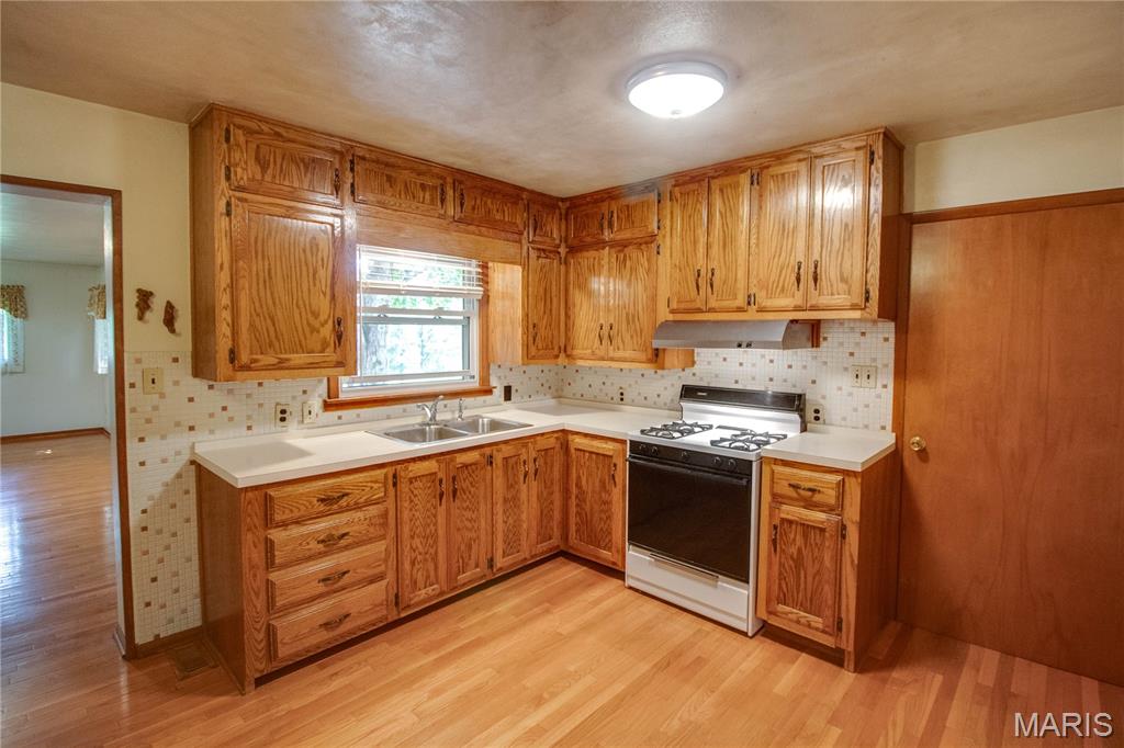 6155 Raymond Road Bunker Hill, IL 62014 - Photo 26 of 64