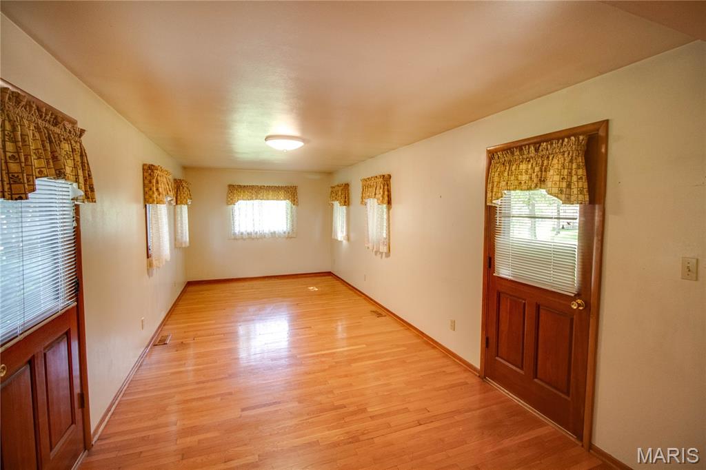 6155 Raymond Road Bunker Hill, IL 62014 - Photo 29 of 64
