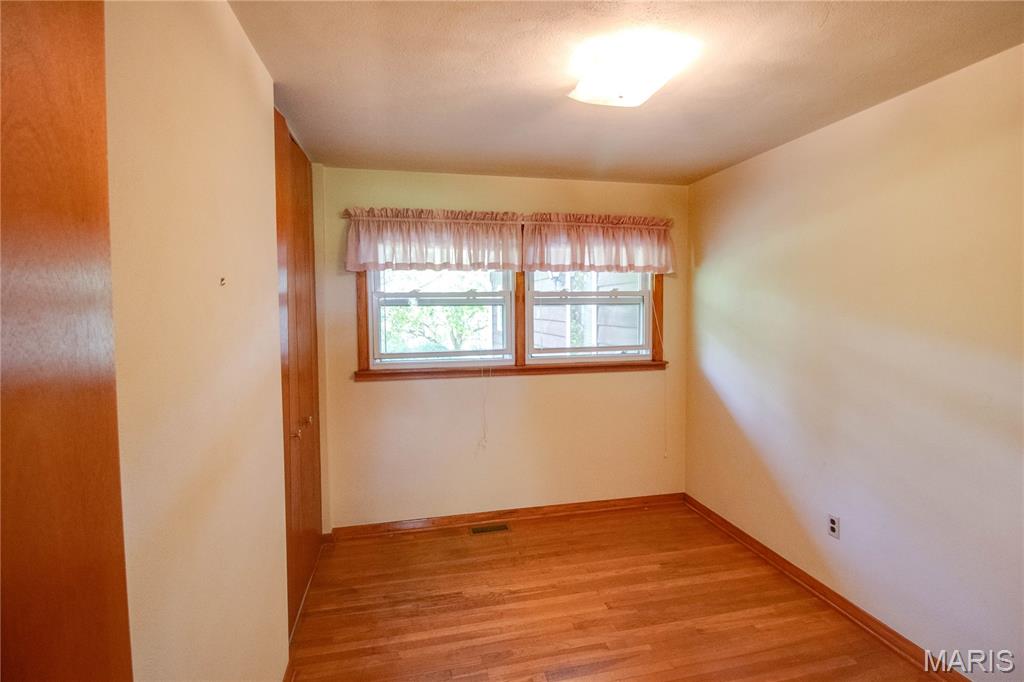 6155 Raymond Road Bunker Hill, IL 62014 - Photo 32 of 64