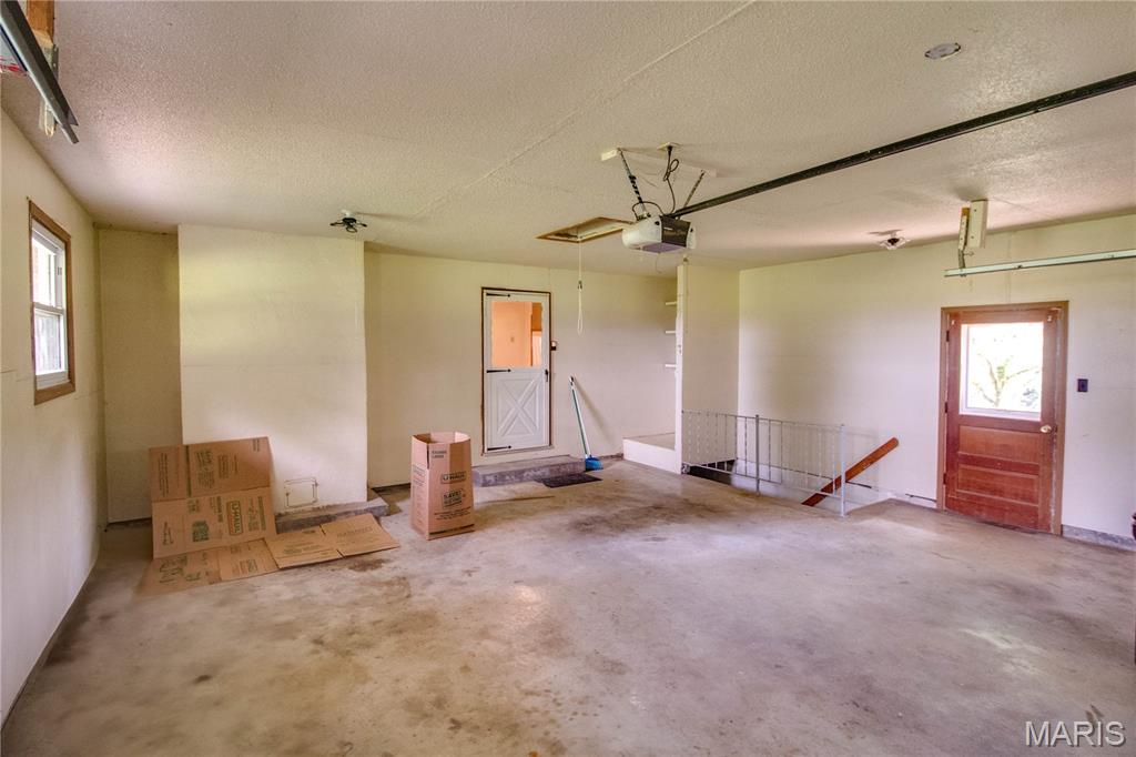 6155 Raymond Road Bunker Hill, IL 62014 - Photo 45 of 64