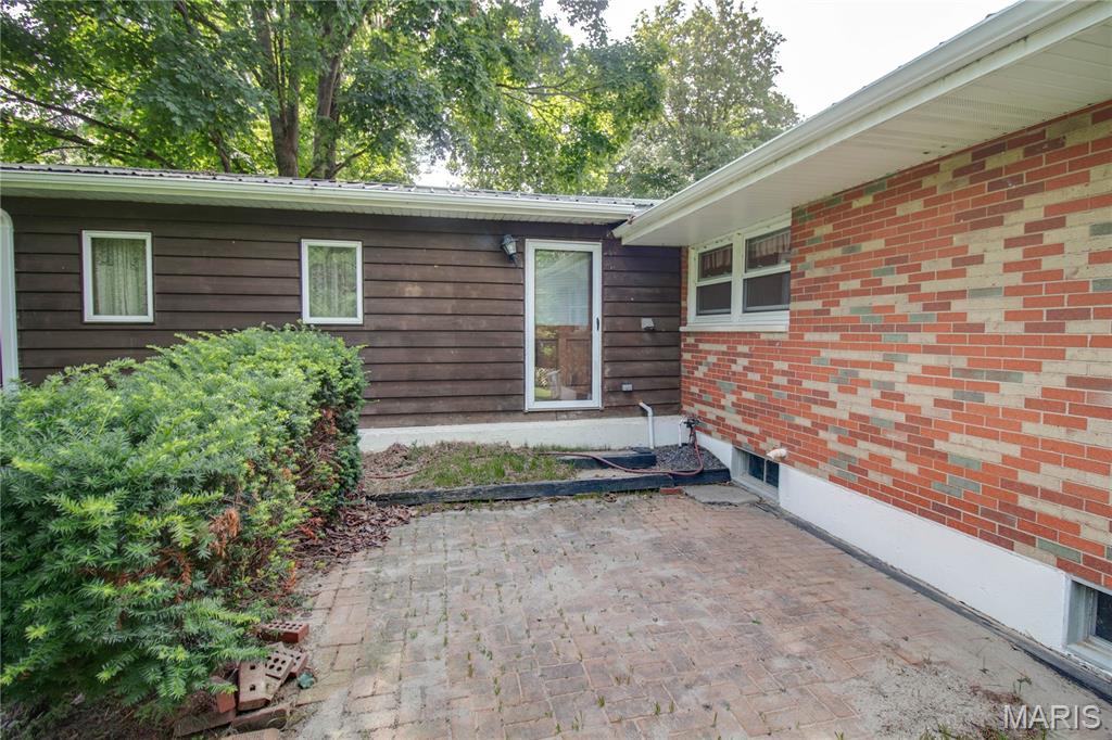 6155 Raymond Road Bunker Hill, IL 62014 - Photo 50 of 64