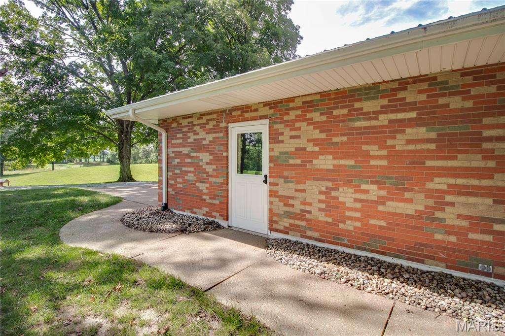 6155 Raymond Road Bunker Hill, IL 62014 - Photo 54 of 64
