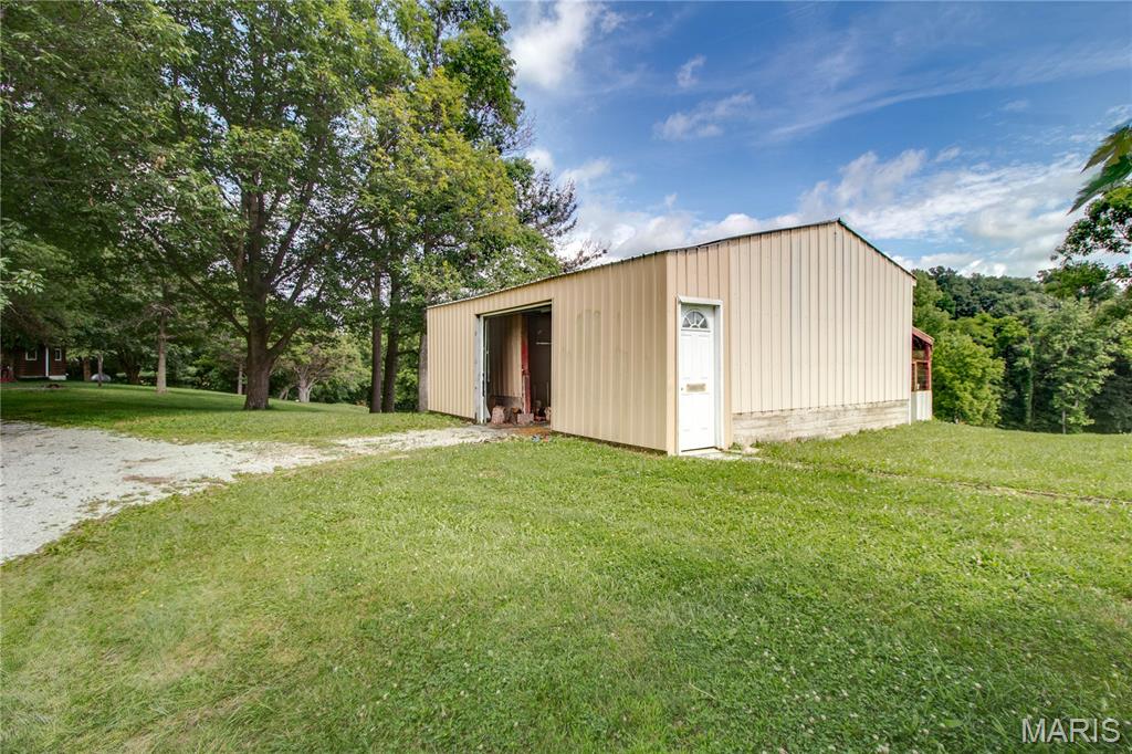 6155 Raymond Road Bunker Hill, IL 62014 - Photo 57 of 64