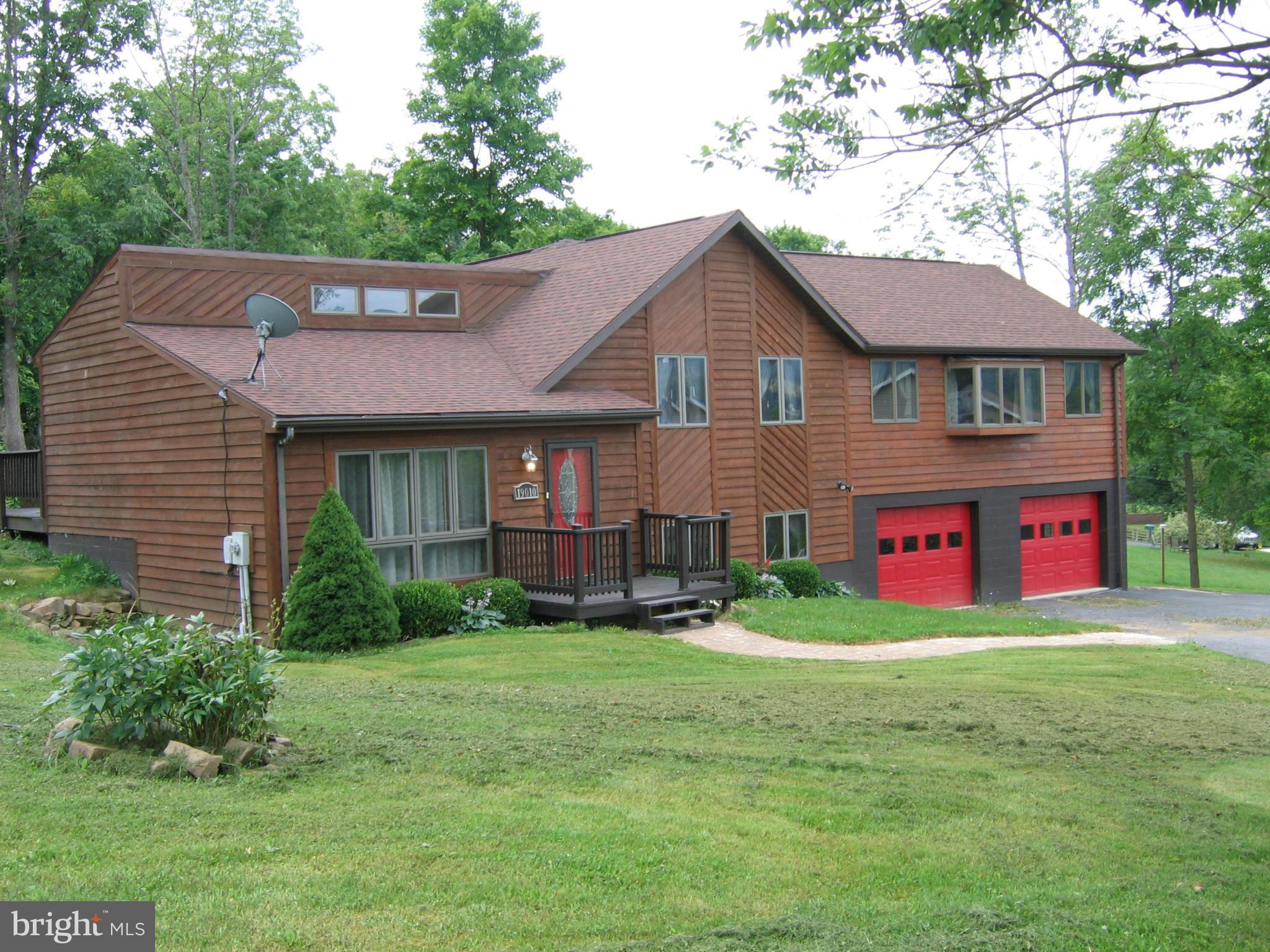 Exterior (Front)
