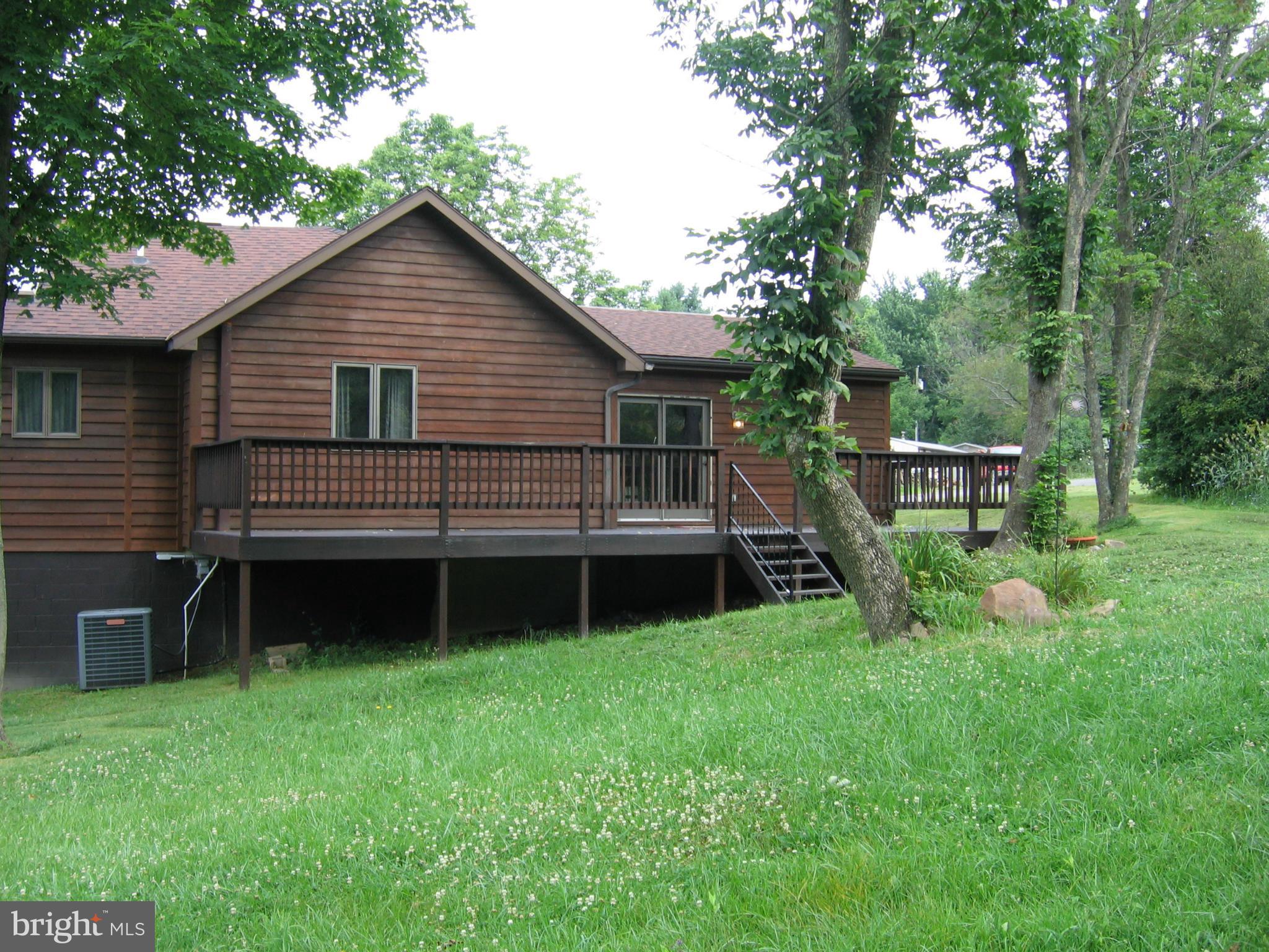 Exterior (Rear)