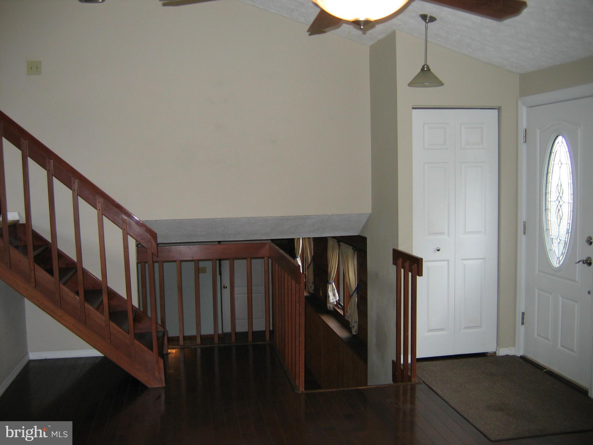 19010 Kerr Road Frostburg, MD 21532 - Photo 8 of 25 Interior (General)