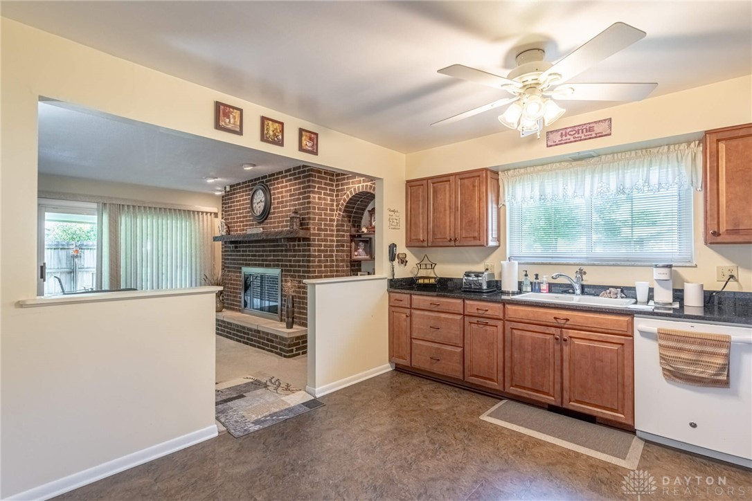 2143 Springmill Road Kettering, OH 45440 - Photo 11 of 35 Gallery Image 11