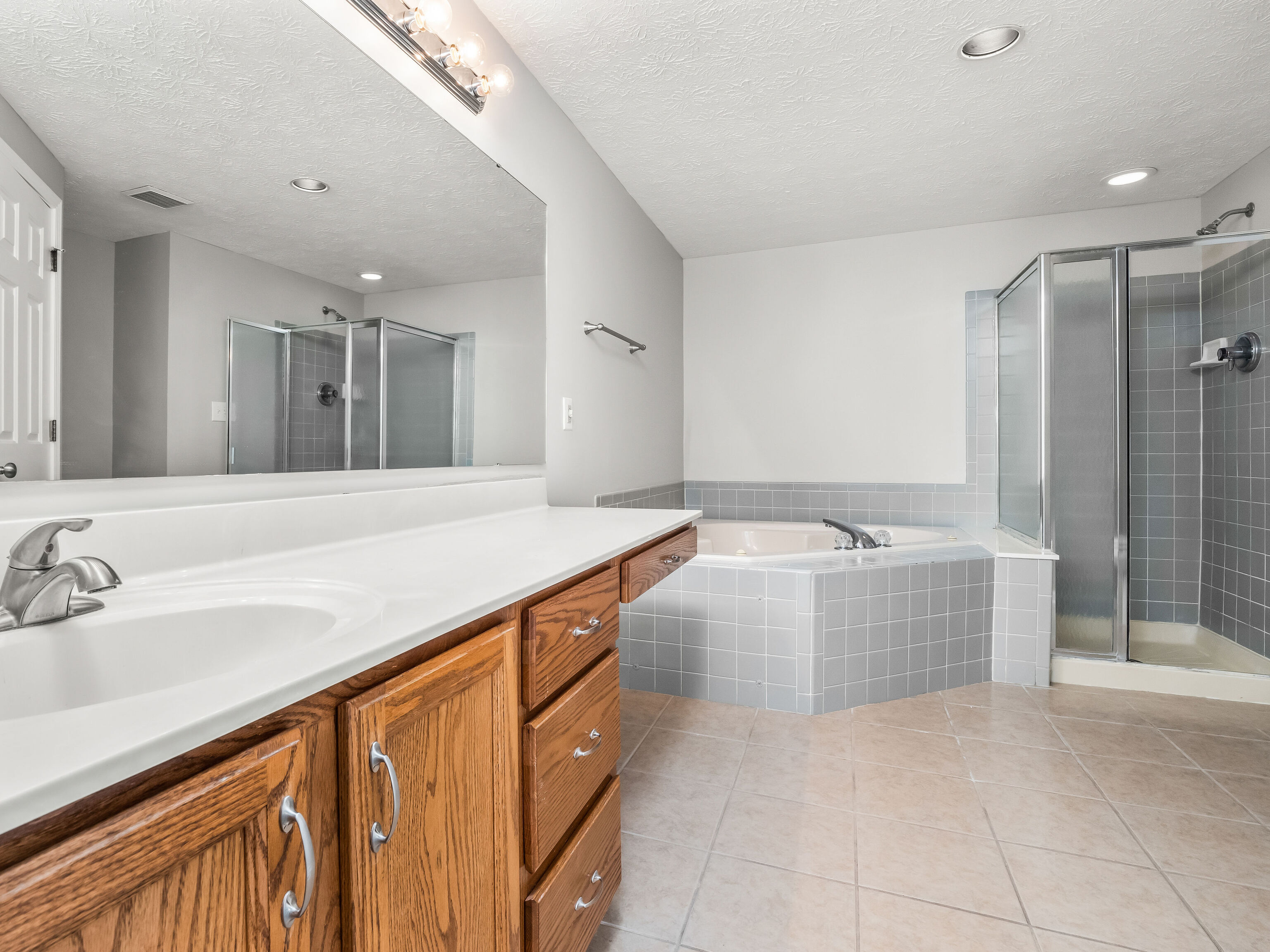 6309 Furnas Road Indianapolis, IN 46221 - Photo 13 of 34 Gallery Image 13
