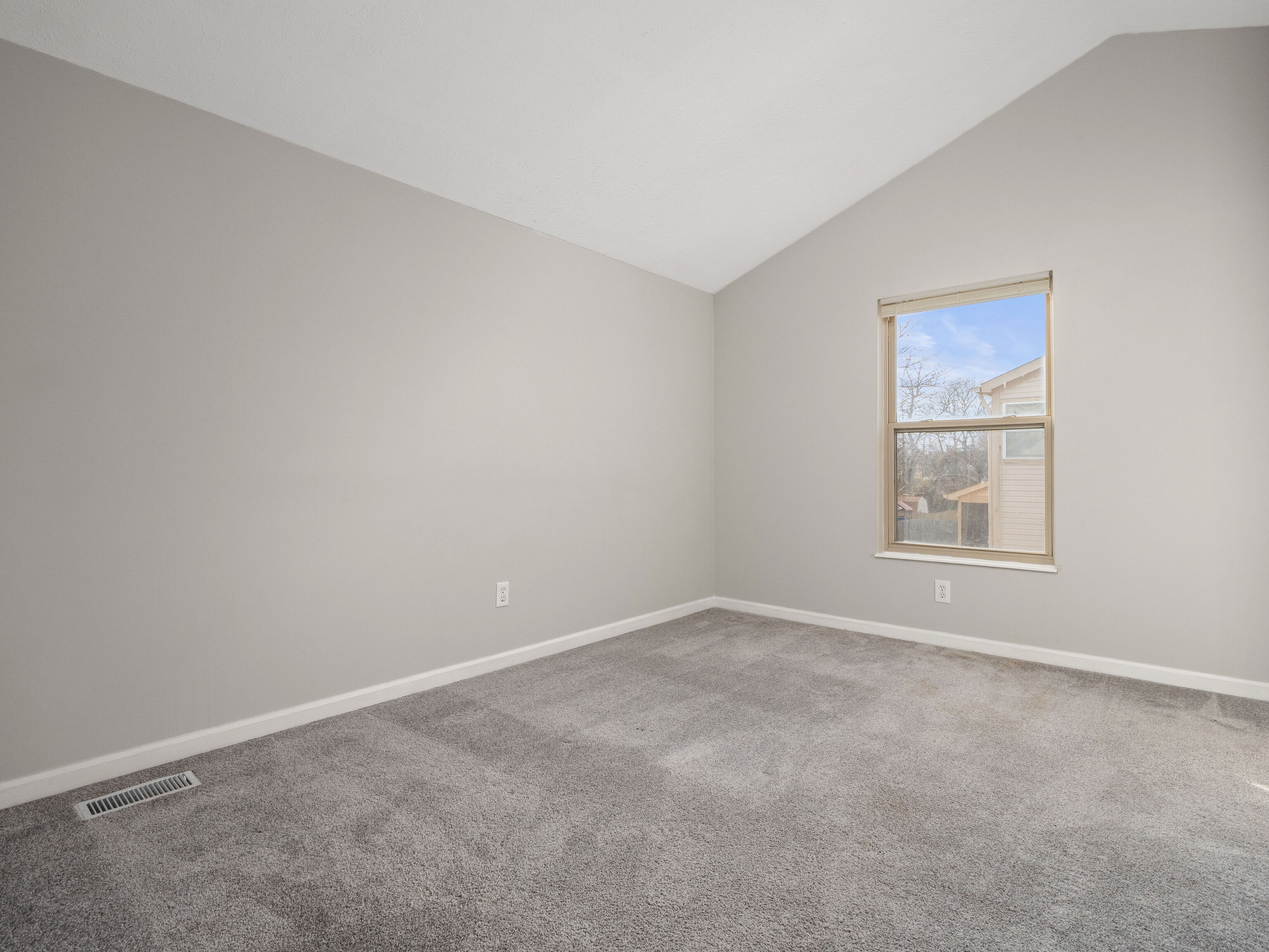 6309 Furnas Road Indianapolis, IN 46221 - Photo 21 of 34 Gallery Image 21
