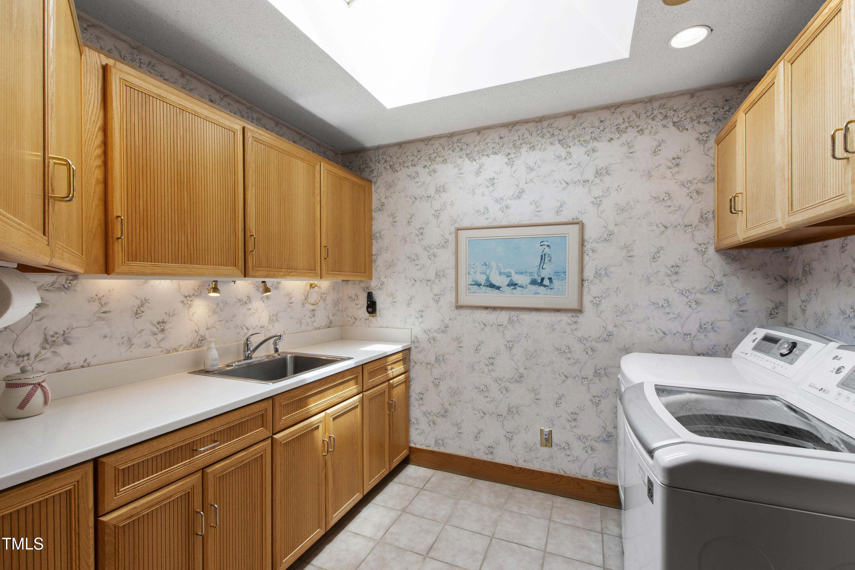 812 Kenmore Road Chapel Hill, NC 27514 - Photo 28 of 95 812 (20)