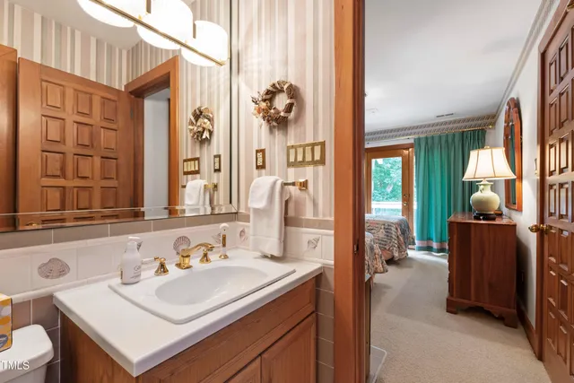 $5,200,000 | 812 Kenmore Road, Chapel Hill, NC 27514