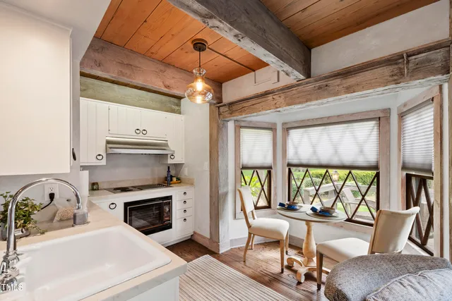 $5,200,000 | 812 Kenmore Road, Chapel Hill, NC 27514