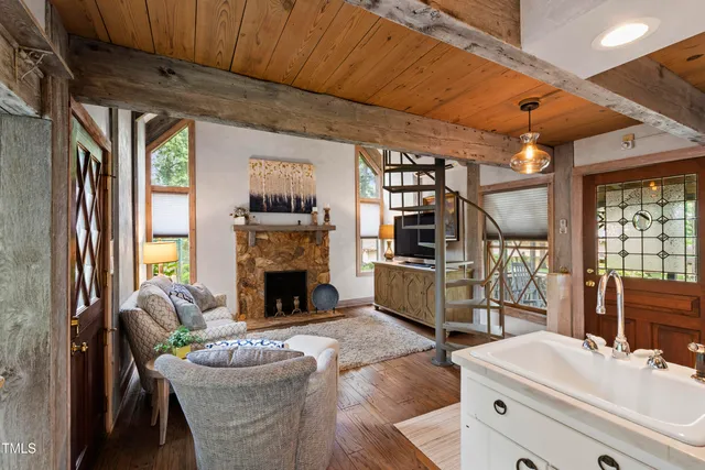 $5,200,000 | 812 Kenmore Road, Chapel Hill, NC 27514