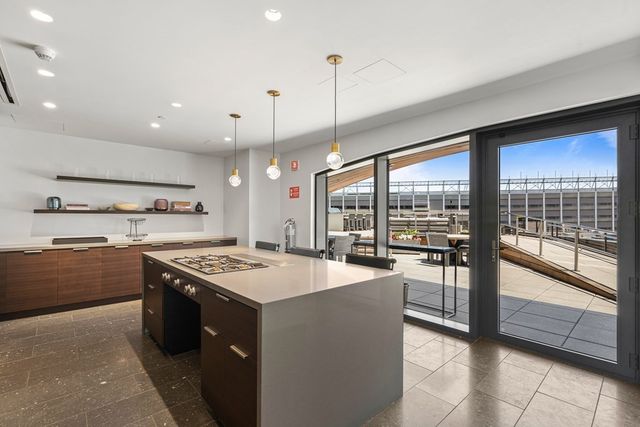 $4,499,000 | 300 Pier 4 Blvd., Unit 3D, Boston, MA 02210