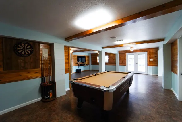 $589,000 | 557 Pompano Street, Hitchcock, TX 77563