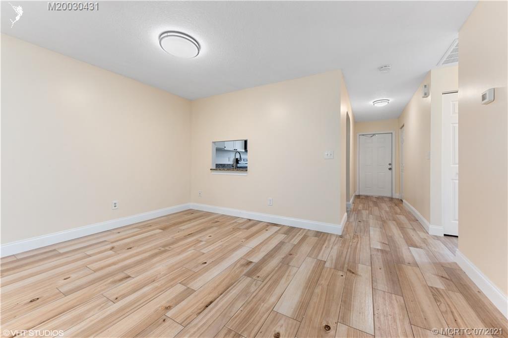 4466 Southeast Village Road Stuart, FL 34997 - Photo 11 of 20 Gallery Image 11