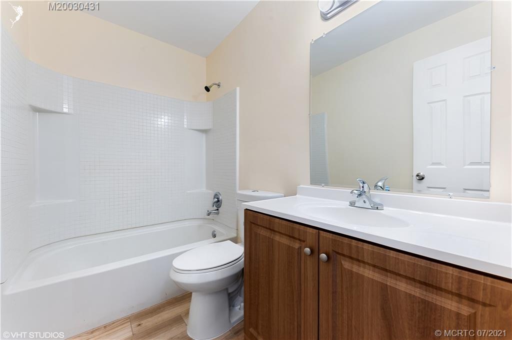4466 Southeast Village Road Stuart, FL 34997 - Photo 17 of 20 Gallery Image 17