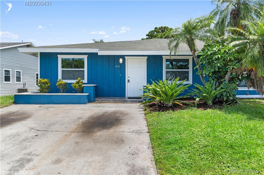 4466 Southeast Village Road Stuart, FL 34997 - Photo 2 of 20 Gallery Image 2