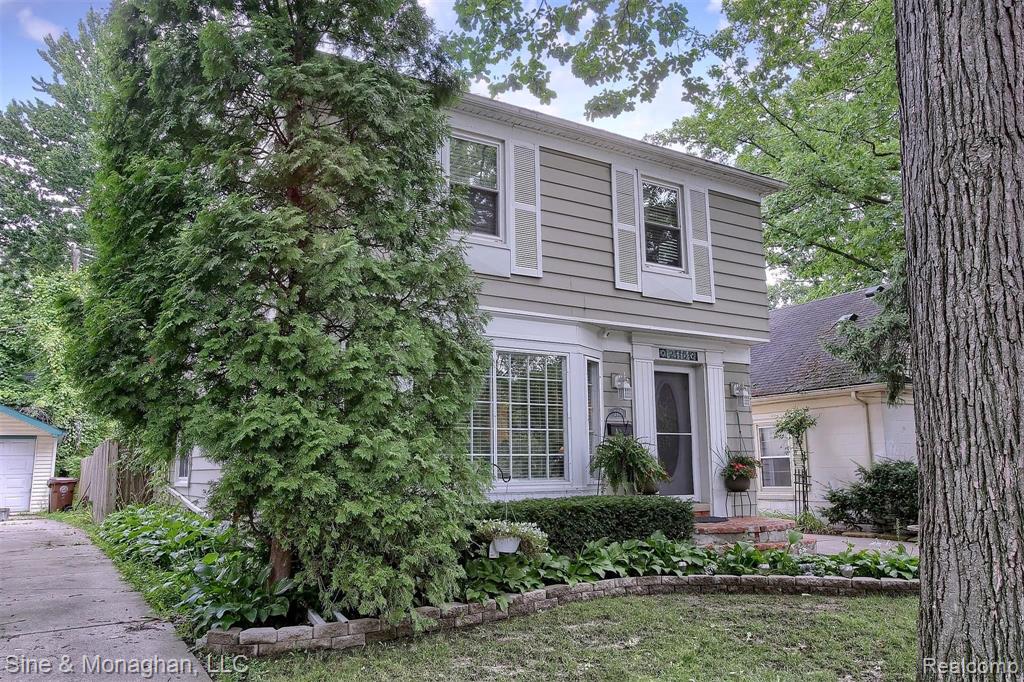 2110 Hampton Road Grosse Pointe Woods, MI 48236 - Photo 31 of 31