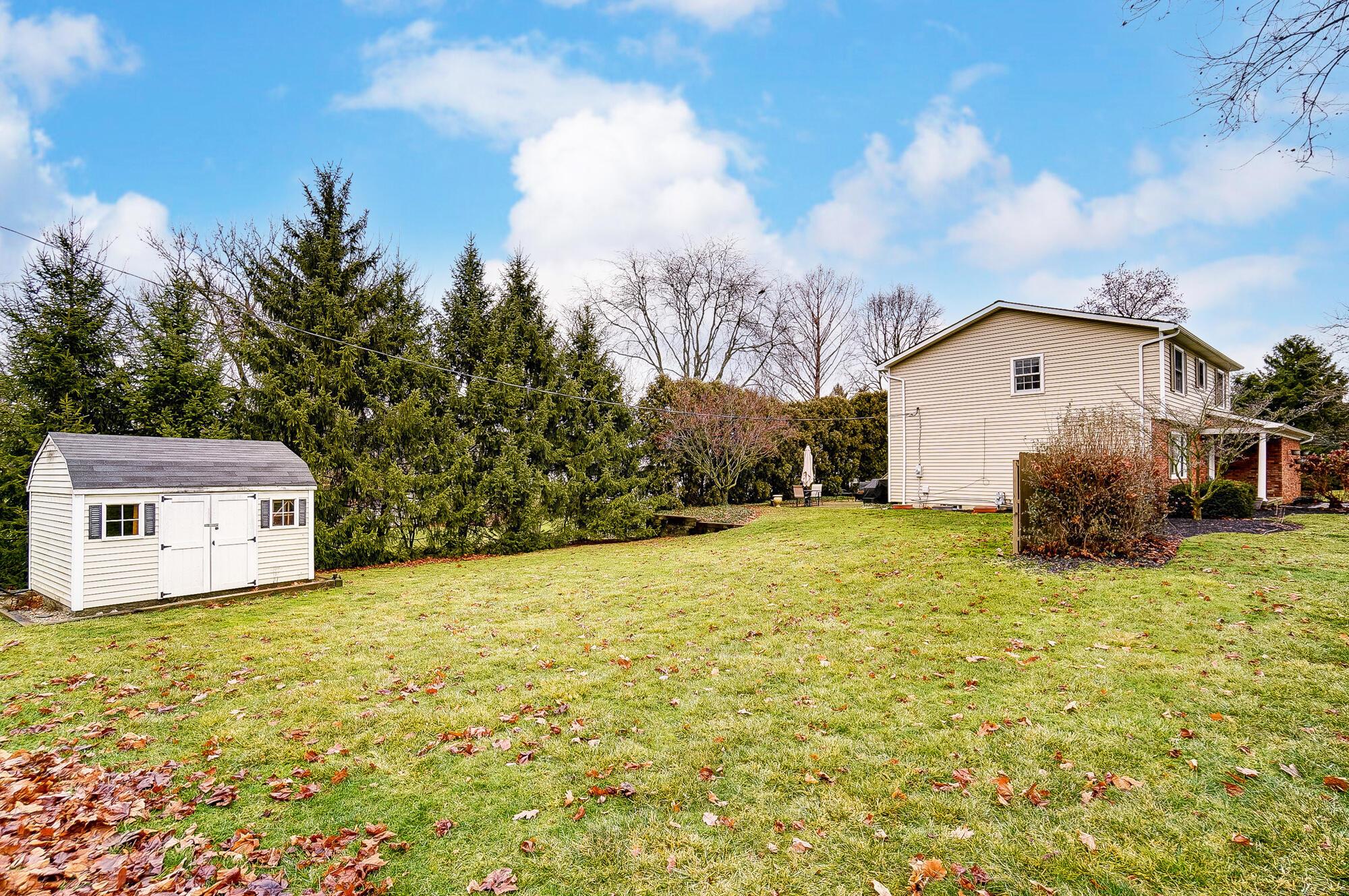 1200 Windham Road Columbus, OH 43220 - Photo 80 of 84 084