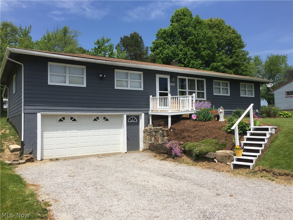 5955 Wynnbrook Road Southwest Canton, OH 44706 - Photo 2 of 26 close up front exterior