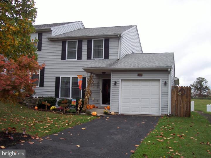 2025 Clover Mill Road Quakertown, PA 18951 - Photo 3 of 25 Exterior Front