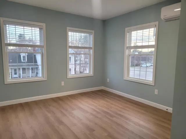 $2,250 | 13 Myrtle Street, Hillsborough, NH 03244