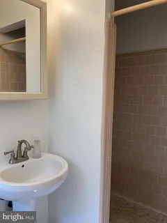 $3,300 | 852 Constellation Drive, Great Falls, VA 22066