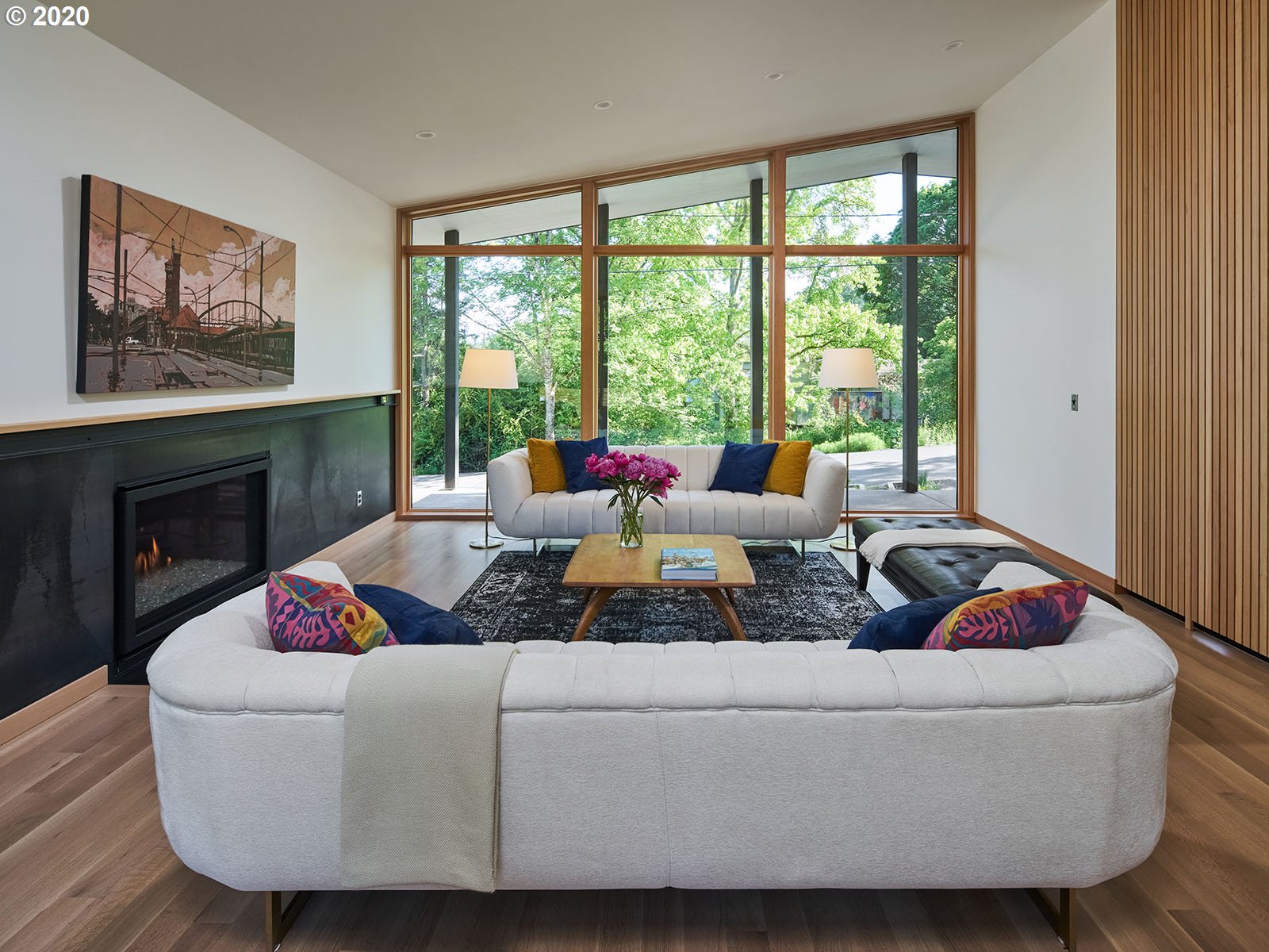 6253 Southwest Hamilton Way Portland, OR 97221 - Photo 3 of 28 Gallery Image 3