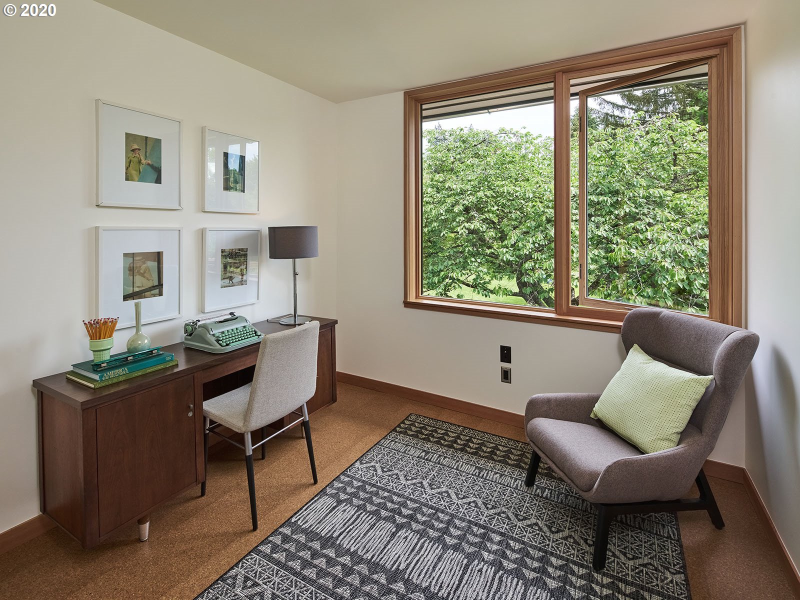 6253 Southwest Hamilton Way Portland, OR 97221 - Photo 22 of 28 Gallery Image 22
