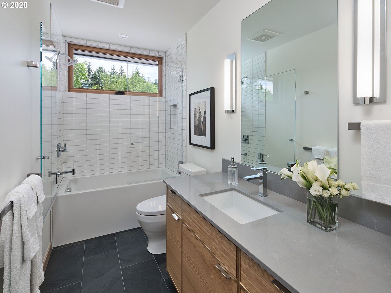 6253 Southwest Hamilton Way Portland, OR 97221 - Photo 26 of 28 Gallery Image 26