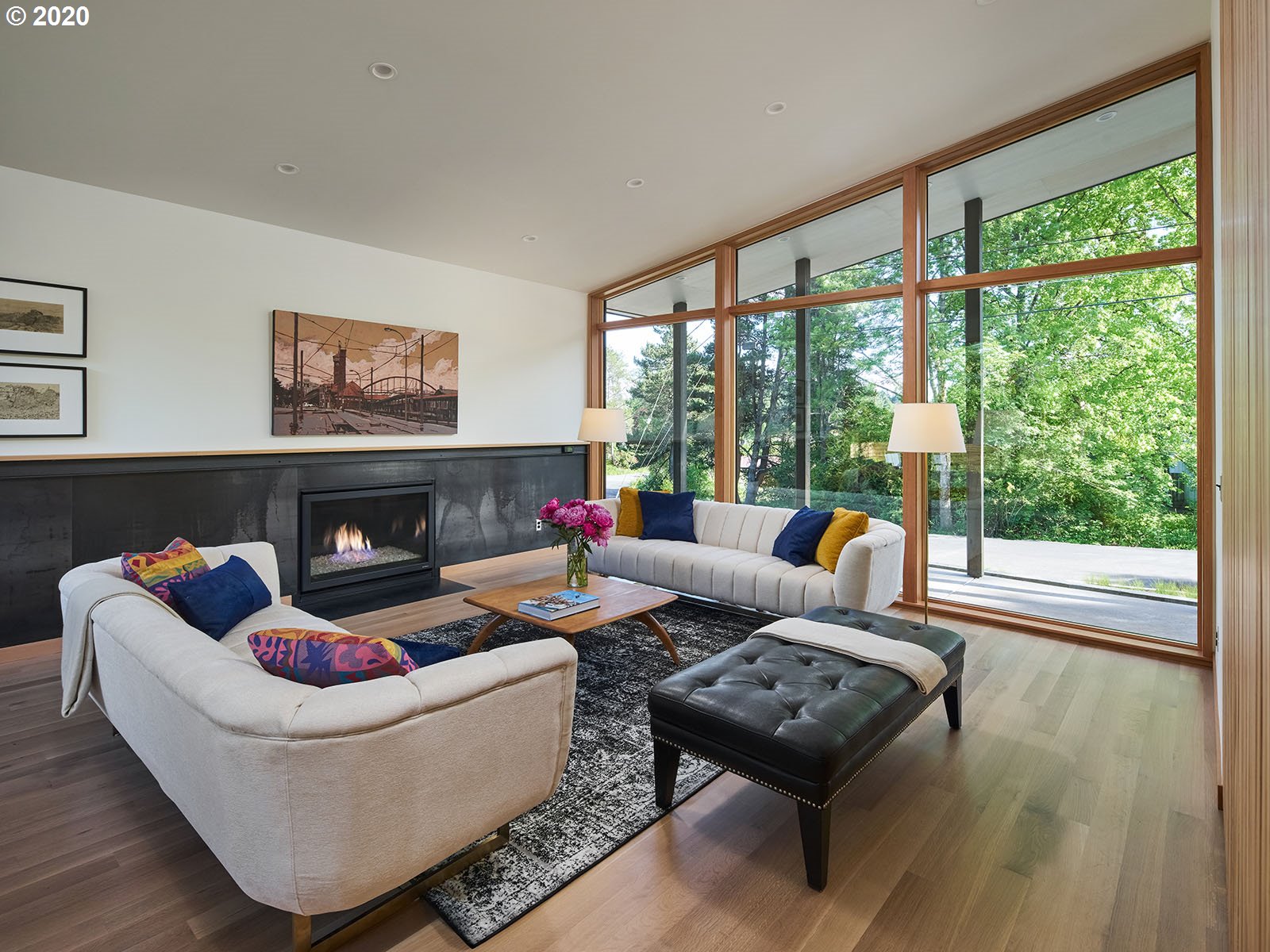 6253 Southwest Hamilton Way Portland, OR 97221 - Photo 4 of 28 Gallery Image 4
