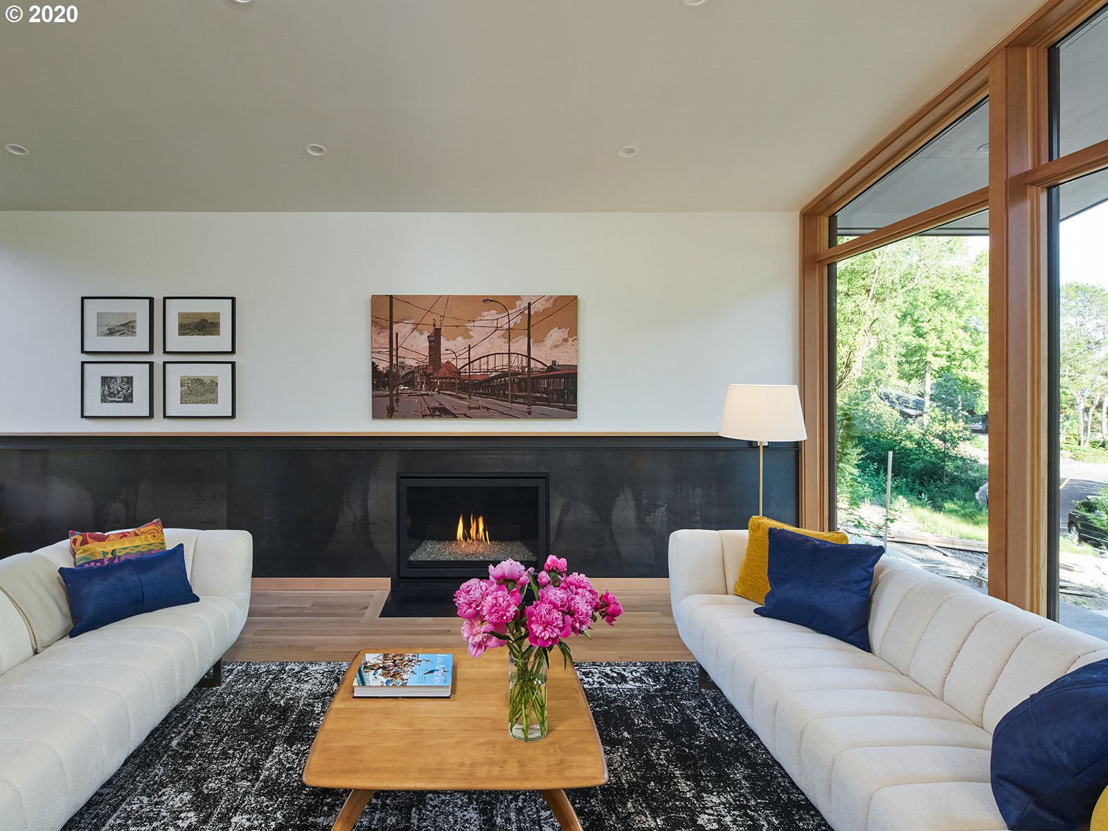 6253 Southwest Hamilton Way Portland, OR 97221 - Photo 5 of 28 Gallery Image 5