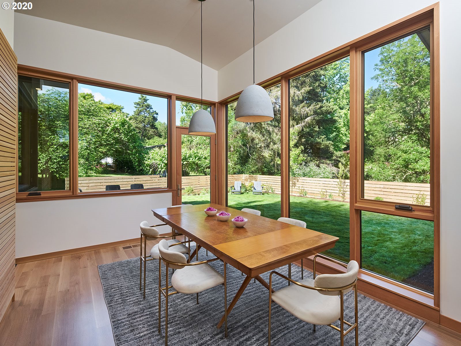 6253 Southwest Hamilton Way Portland, OR 97221 - Photo 9 of 28 Gallery Image 9