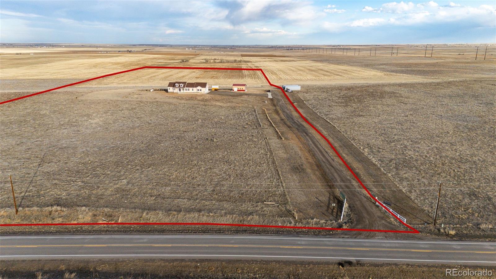 4820 Kiowa-Bennett Road Bennett, CO 80102 - Photo 26 of 29 a view of ocean