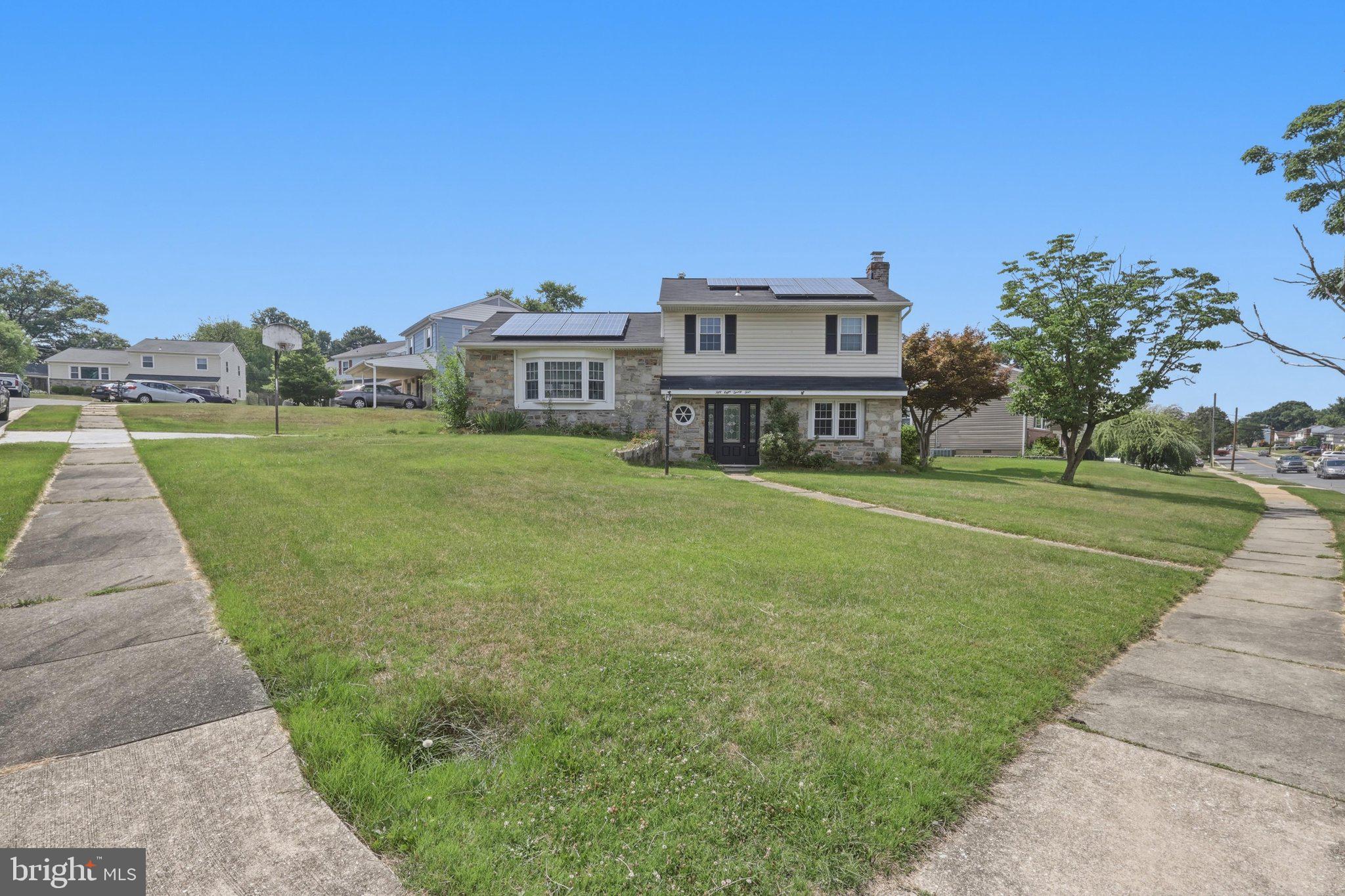 5824 Oakland Road Baltimore, MD 21227 - Photo 2 of 43 IMG_0045_autoremove_44074171