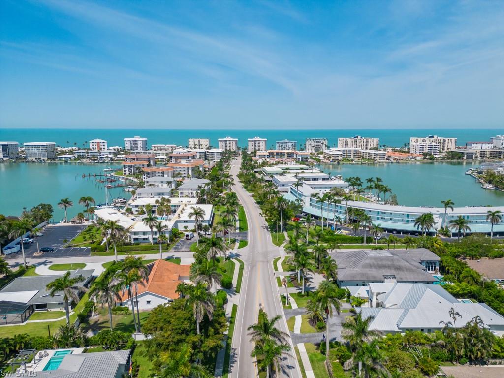 505 Harbour Drive Naples, FL 34103 - Photo 36 of 37 a view of a city